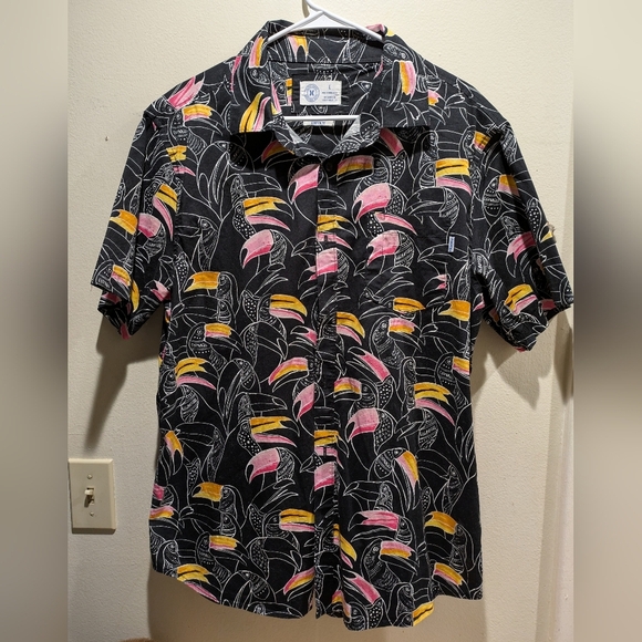 Hurley Other - Hurley Tropical Black Shirt with Pink and Yellow Accents Size Large